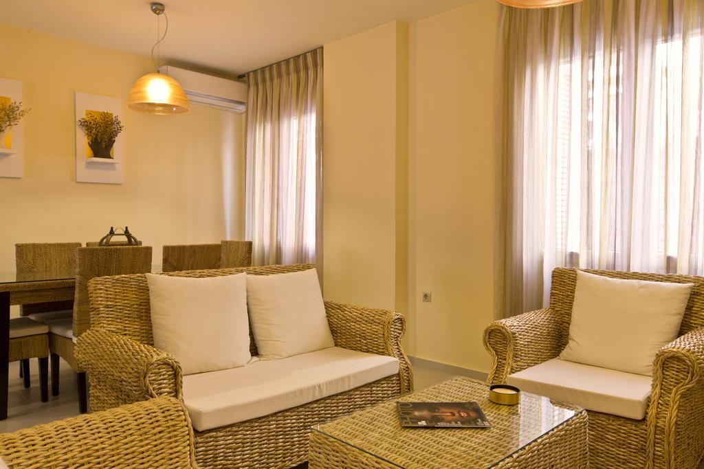 דירות Corfu  Cashel House מראה חיצוני תמונה